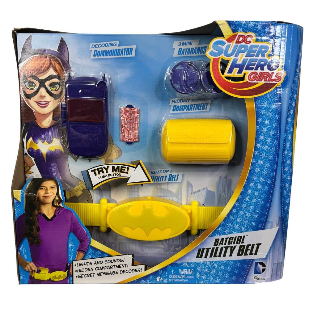 DC Super Hero Girls Batgirl Utility Belt Accessory Playset Lights‎ Batarangs